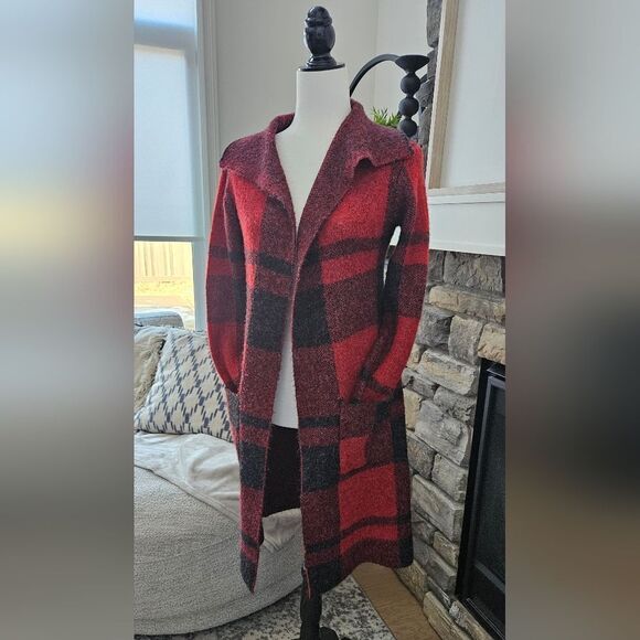Suzy shear sweater/ light jacket Red plaid - Picture 3 of 5